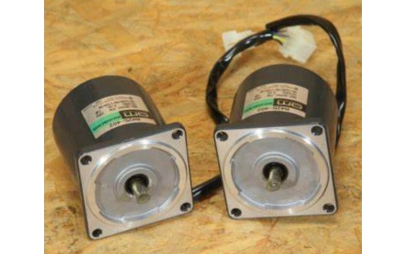 日本源頭報價 Orientalmotor 東方馬達 ?交流調(diào)速電機 M425-402  最大輸出25W