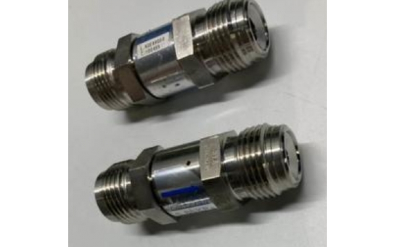 日本進(jìn)口 fujikin 富士金 接頭 VUW-A-12.7B-V  可反復(fù)安裝