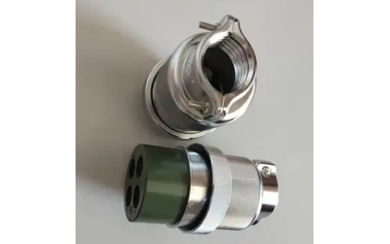 廠家 nanabosi 七星科學(xué)  連接器  BLW324CADF16  絕緣子合成樹脂